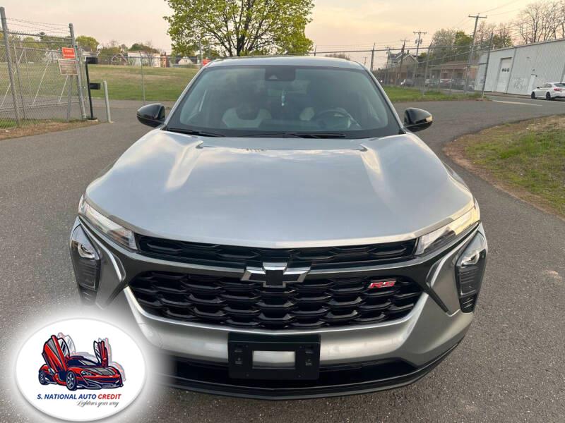 2024 Chevrolet Trax FWD 4dr 1RS, available for sale in Meriden, Connecticut | Sandra Auto Broker LLC. Meriden, Connecticut 2024 Chevrolet Trax FWD 4dr 1RS, available for sale in Meriden, Connecticut | Sandra Auto Broker LLC. Meriden, Connecticut