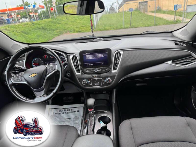 2022 Chevrolet Malibu 4dr Sdn RS, available for sale in Meriden, Connecticut | Sandra Auto Broker LLC. Meriden, Connecticut 2022 Chevrolet Malibu 4dr Sdn RS, available for sale in Meriden, Connecticut | Sandra Auto Broker LLC. Meriden, Connecticut