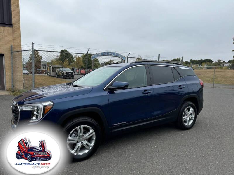 2022 GMC Terrain AWD 4dr SLE, available for sale in Meriden, Connecticut | Sandra Auto Broker LLC. Meriden, Connecticut 2022 GMC Terrain AWD 4dr SLE, available for sale in Meriden, Connecticut | Sandra Auto Broker LLC. Meriden, Connecticut