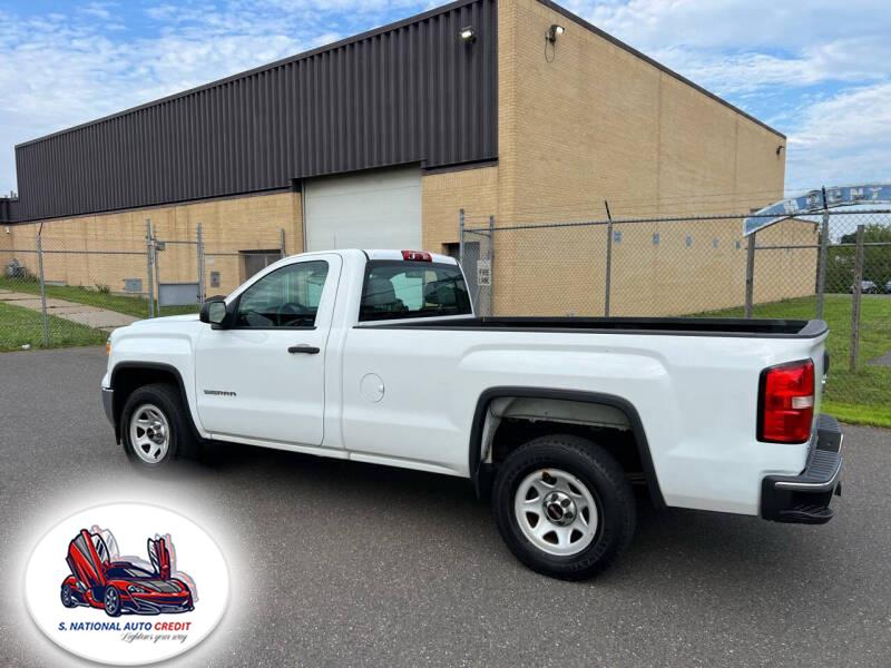 2015 GMC Sierra 1500 2WD Reg Cab 133.0", available for sale in Meriden, Connecticut | Sandra Auto Broker LLC. Meriden, Connecticut 2015 GMC Sierra 1500 2WD Reg Cab 133.0", available for sale in Meriden, Connecticut | Sandra Auto Broker LLC. Meriden, Connecticut