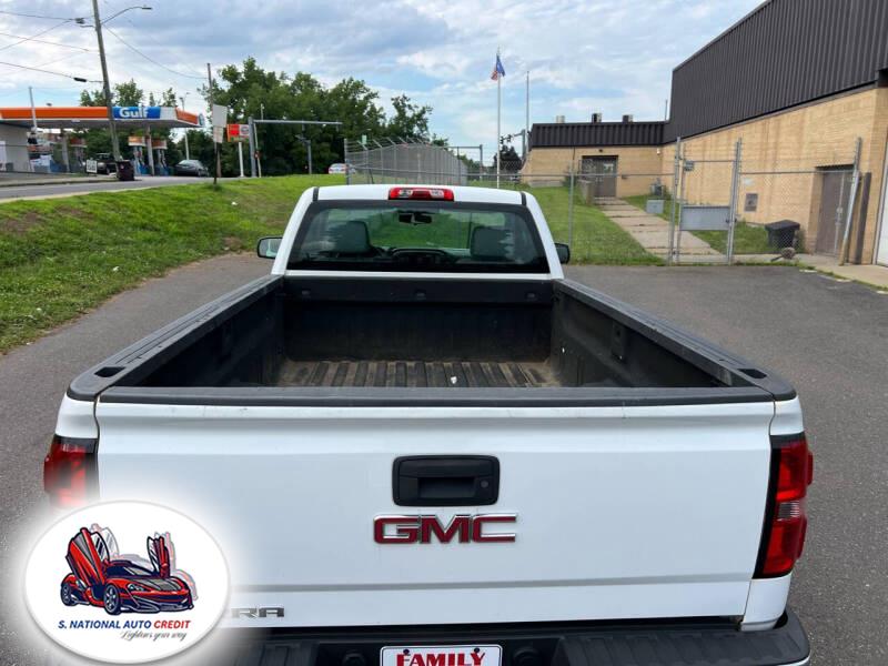 2015 GMC Sierra 1500 2WD Reg Cab 133.0", available for sale in Meriden, Connecticut | Sandra Auto Broker LLC. Meriden, Connecticut 2015 GMC Sierra 1500 2WD Reg Cab 133.0", available for sale in Meriden, Connecticut | Sandra Auto Broker LLC. Meriden, Connecticut