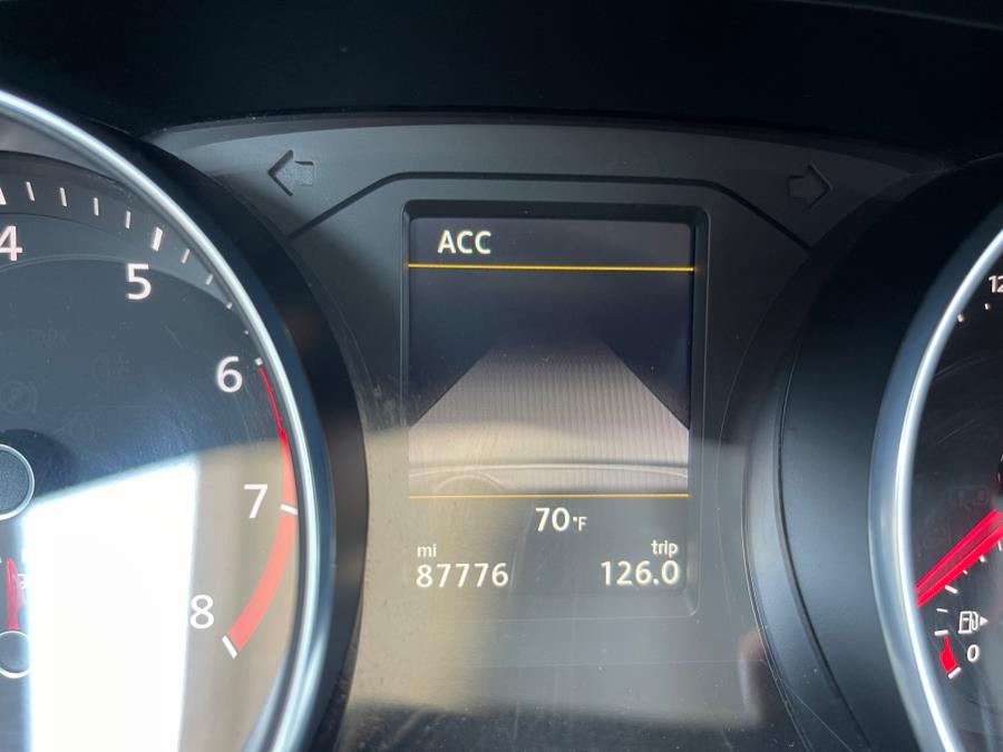 2017 Volkswagen Passat 1.8T SE w/Technology Auto, available for sale in Bloomfield, Connecticut | AXA Car Sales and Repair LLC. Bloomfield, Connecticut 2017 Volkswagen Passat 1.8T SE w/Technology Auto, available for sale in Bloomfield, Connecticut | AXA Car Sales and Repair LLC. Bloomfield, Connecticut