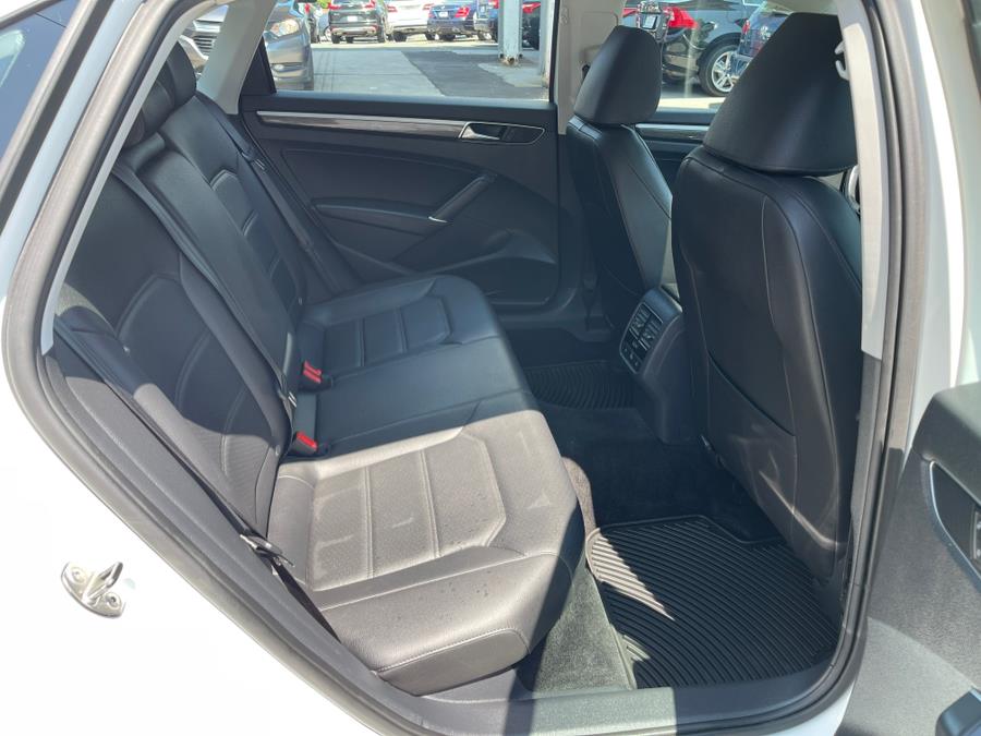 2017 Volkswagen Passat 1.8T SE w/Technology Auto, available for sale in Bloomfield, Connecticut | AXA Car Sales and Repair LLC. Bloomfield, Connecticut 2017 Volkswagen Passat 1.8T SE w/Technology Auto, available for sale in Bloomfield, Connecticut | AXA Car Sales and Repair LLC. Bloomfield, Connecticut