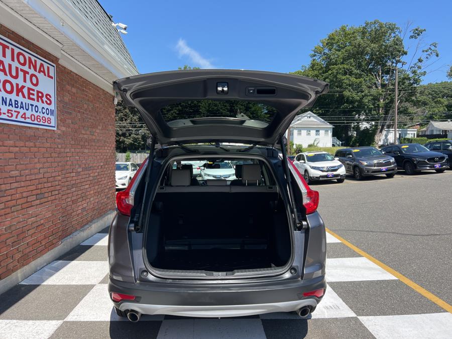 2017 Honda CR-V Touring AWD, available for sale in Waterbury, Connecticut | National Auto Brokers, Inc.. Waterbury, Connecticut 2017 Honda CR-V Touring AWD, available for sale in Waterbury, Connecticut | National Auto Brokers, Inc.. Waterbury, Connecticut