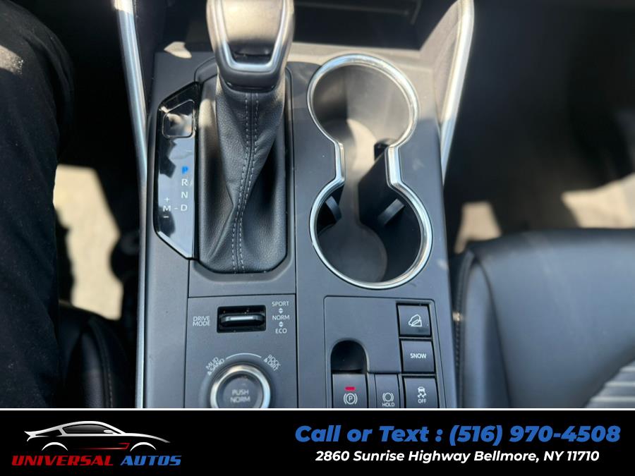2022 Toyota Highlander XSE AWD (Natl), available for sale in Bellmore, New York | Universal Autos. Bellmore, New York 2022 Toyota Highlander XSE AWD (Natl), available for sale in Bellmore, New York | Universal Autos. Bellmore, New York
