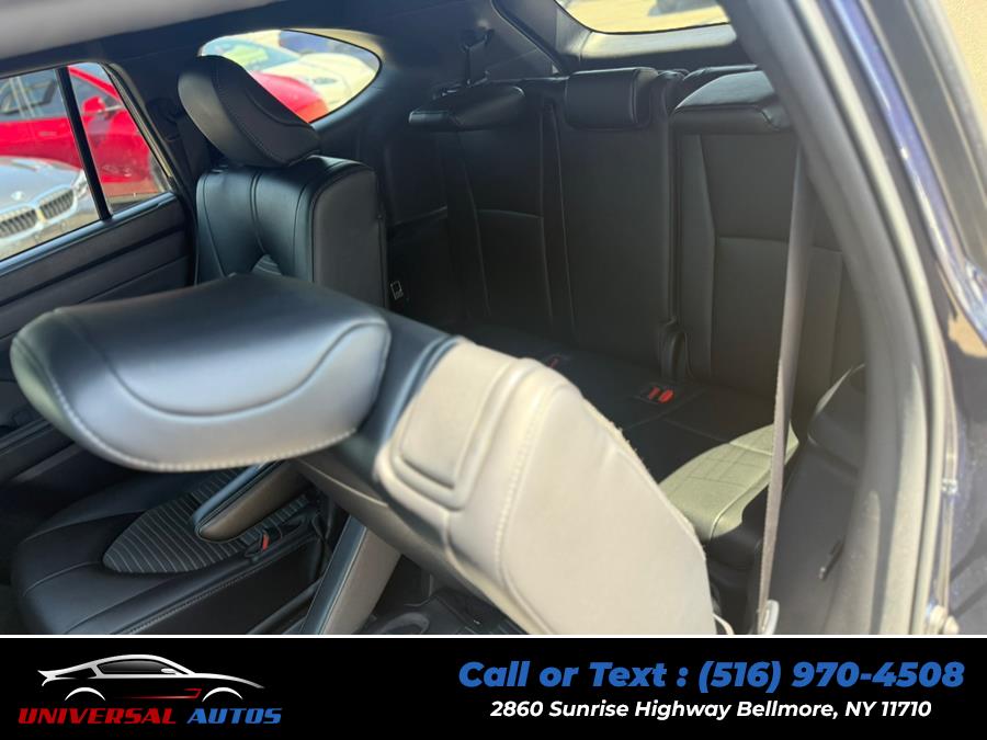 2022 Toyota Highlander XSE AWD (Natl), available for sale in Bellmore, New York | Universal Autos. Bellmore, New York 2022 Toyota Highlander XSE AWD (Natl), available for sale in Bellmore, New York | Universal Autos. Bellmore, New York