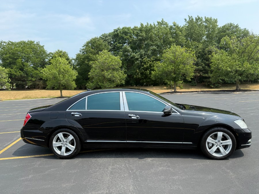 2013 Mercedes-Benz S-Class 4dr Sdn S 550 4MATIC, available for sale in Rochester, New York | 5 Star Motor Group. Rochester, New York 2013 Mercedes-Benz S-Class 4dr Sdn S 550 4MATIC, available for sale in Rochester, New York | 5 Star Motor Group. Rochester, New York
