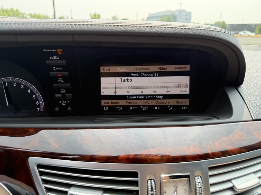 2013 Mercedes-Benz S-Class 4dr Sdn S 550 4MATIC, available for sale in Rochester, New York | 5 Star Motor Group. Rochester, New York 2013 Mercedes-Benz S-Class 4dr Sdn S 550 4MATIC, available for sale in Rochester, New York | 5 Star Motor Group. Rochester, New York