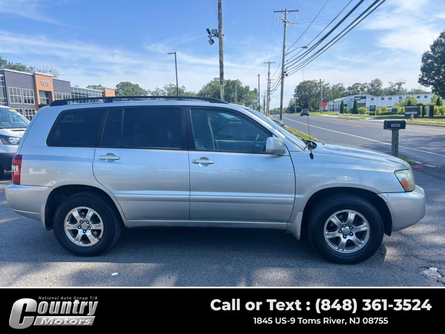 2006 Toyota Highlander 4dr V6 4WD w/3rd Row, available for sale in Toms River, New Jersey | Country Motors. Toms River, New Jersey 2006 Toyota Highlander 4dr V6 4WD w/3rd Row, available for sale in Toms River, New Jersey | Country Motors. Toms River, New Jersey