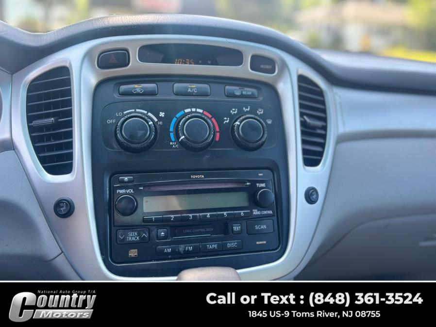 2006 Toyota Highlander 4dr V6 4WD w/3rd Row, available for sale in Toms River, New Jersey | Country Motors. Toms River, New Jersey 2006 Toyota Highlander 4dr V6 4WD w/3rd Row, available for sale in Toms River, New Jersey | Country Motors. Toms River, New Jersey