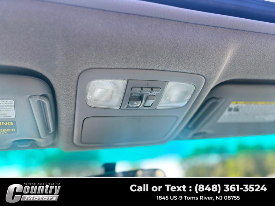 2006 Toyota Highlander 4dr V6 4WD w/3rd Row, available for sale in Toms River, New Jersey | Country Motors. Toms River, New Jersey 2006 Toyota Highlander 4dr V6 4WD w/3rd Row, available for sale in Toms River, New Jersey | Country Motors. Toms River, New Jersey