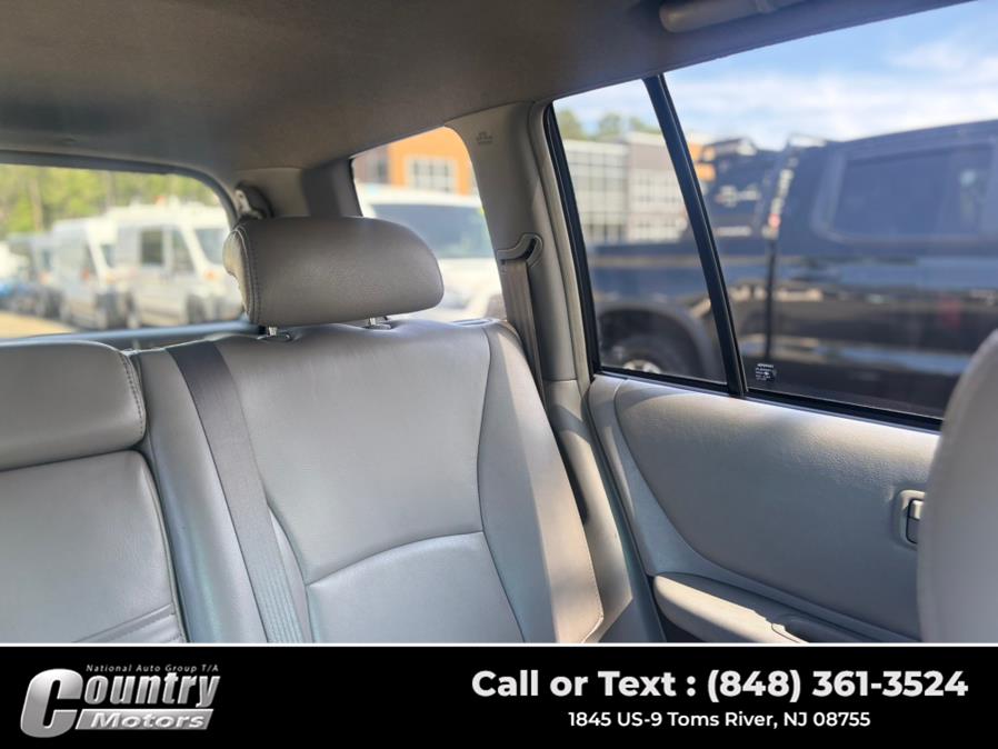 2006 Toyota Highlander 4dr V6 4WD w/3rd Row, available for sale in Toms River, New Jersey | Country Motors. Toms River, New Jersey 2006 Toyota Highlander 4dr V6 4WD w/3rd Row, available for sale in Toms River, New Jersey | Country Motors. Toms River, New Jersey