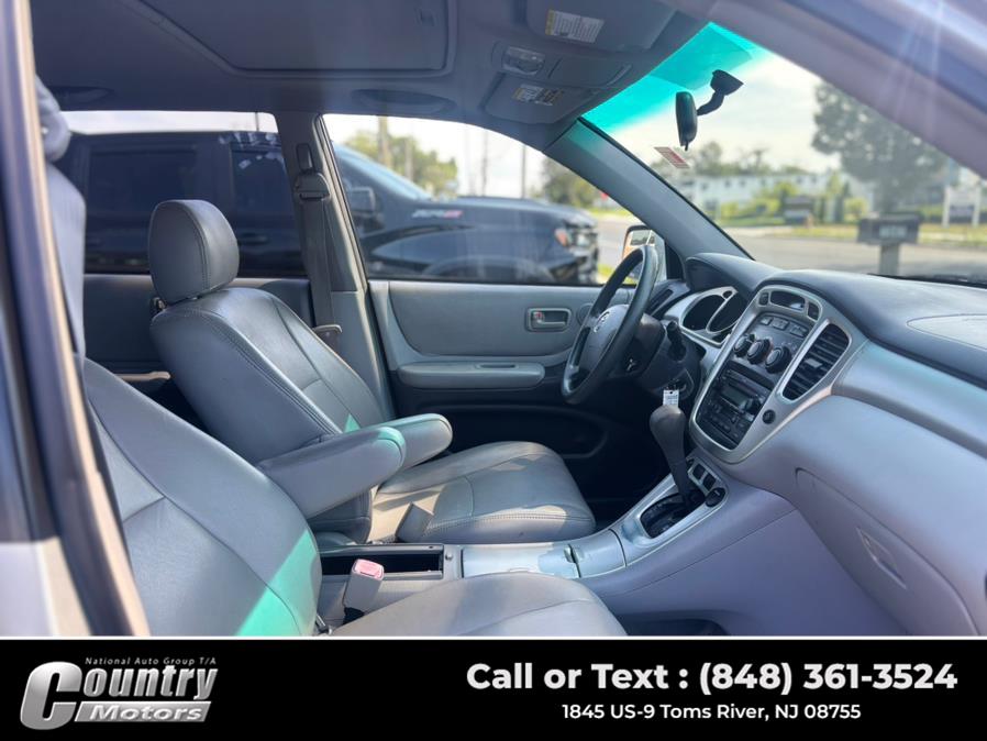2006 Toyota Highlander 4dr V6 4WD w/3rd Row, available for sale in Toms River, New Jersey | Country Motors. Toms River, New Jersey 2006 Toyota Highlander 4dr V6 4WD w/3rd Row, available for sale in Toms River, New Jersey | Country Motors. Toms River, New Jersey