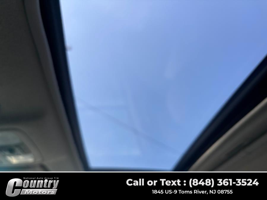 2006 Toyota Highlander 4dr V6 4WD w/3rd Row, available for sale in Toms River, New Jersey | Country Motors. Toms River, New Jersey 2006 Toyota Highlander 4dr V6 4WD w/3rd Row, available for sale in Toms River, New Jersey | Country Motors. Toms River, New Jersey