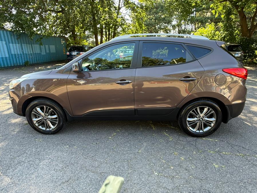 2014 Hyundai Tucson AWD 4dr SE, available for sale in Meriden, Connecticut | T E A M Auto Center. Meriden, Connecticut 2014 Hyundai Tucson AWD 4dr SE, available for sale in Meriden, Connecticut | T E A M Auto Center. Meriden, Connecticut