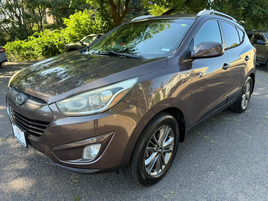 2014 Hyundai Tucson AWD 4dr SE, available for sale in Meriden, Connecticut | T E A M Auto Center. Meriden, Connecticut 2014 Hyundai Tucson AWD 4dr SE, available for sale in Meriden, Connecticut | T E A M Auto Center. Meriden, Connecticut