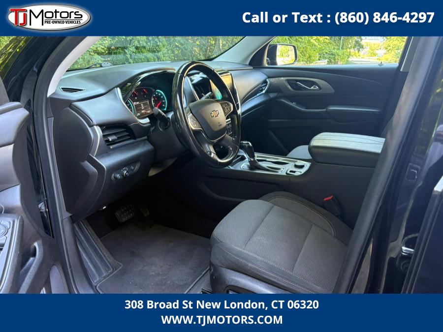 2019 Chevrolet Traverse AWD 4dr LT Cloth w/1LT, available for sale in New London, Connecticut | TJ Motors LLC. New London, Connecticut 2019 Chevrolet Traverse AWD 4dr LT Cloth w/1LT, available for sale in New London, Connecticut | TJ Motors LLC. New London, Connecticut