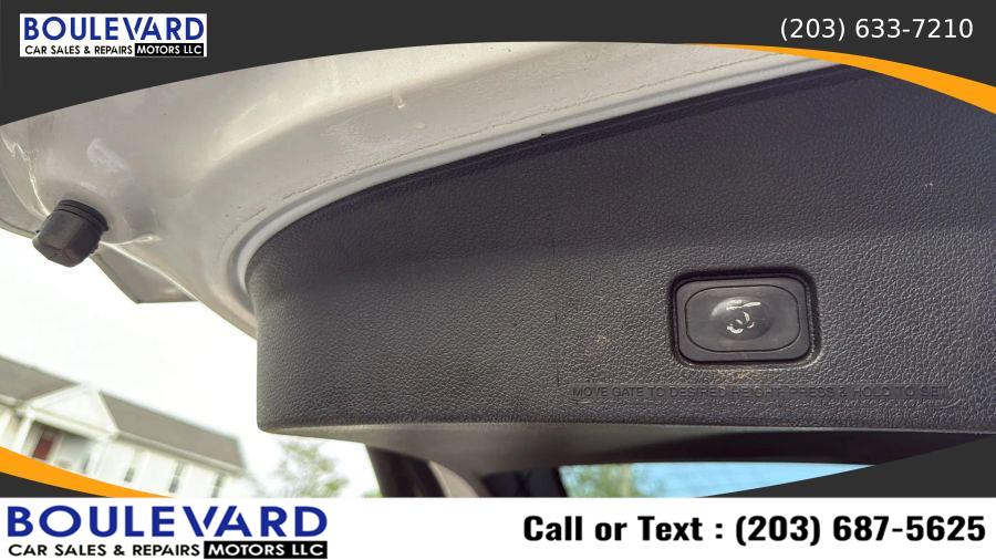 2016 Ford Explorer Limited Sport Utility 4D, available for sale in New Haven, Connecticut | Boulevard Motors LLC. New Haven, Connecticut 2016 Ford Explorer Limited Sport Utility 4D, available for sale in New Haven, Connecticut | Boulevard Motors LLC. New Haven, Connecticut