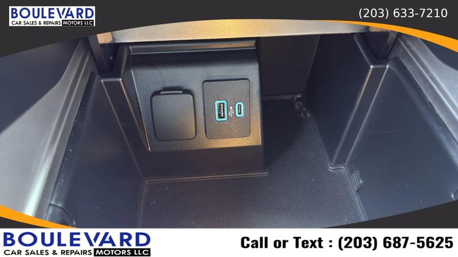 2020 Ford Explorer Limited Sport Utility 4D, available for sale in New Haven, Connecticut | Boulevard Motors LLC. New Haven, Connecticut 2020 Ford Explorer Limited Sport Utility 4D, available for sale in New Haven, Connecticut | Boulevard Motors LLC. New Haven, Connecticut