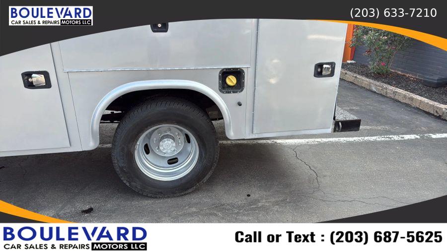 2014 Ford F350 Super Duty Regular Cab & Chassis XL Cab & Chassis 2D, available for sale in New Haven, Connecticut | Boulevard Motors LLC. New Haven, Connecticut 2014 Ford F350 Super Duty Regular Cab & Chassis XL Cab & Chassis 2D, available for sale in New Haven, Connecticut | Boulevard Motors LLC. New Haven, Connecticut
