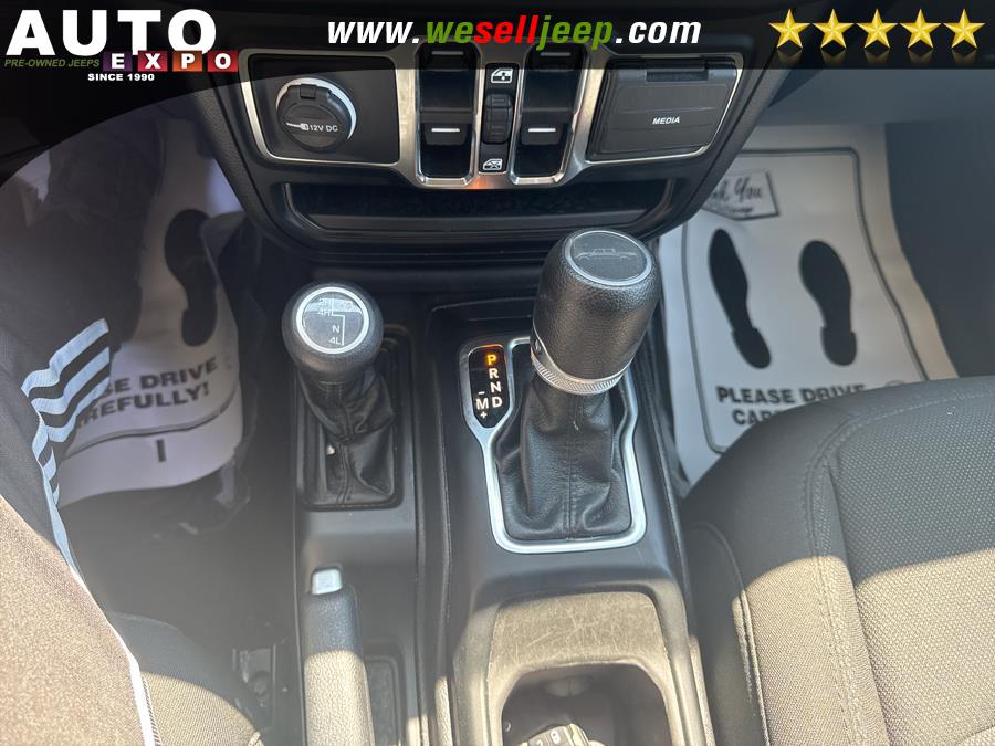 2023 Jeep Gladiator Sport S 4x4, available for sale in Huntington, New York | Auto Expo. Huntington, New York 2023 Jeep Gladiator Sport S 4x4, available for sale in Huntington, New York | Auto Expo. Huntington, New York