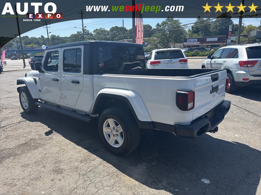 2023 Jeep Gladiator Sport S 4x4, available for sale in Huntington, New York | Auto Expo. Huntington, New York 2023 Jeep Gladiator Sport S 4x4, available for sale in Huntington, New York | Auto Expo. Huntington, New York