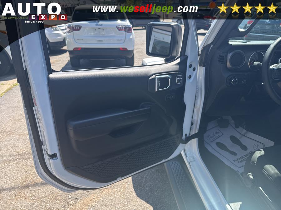 2023 Jeep Gladiator Sport S 4x4, available for sale in Huntington, New York | Auto Expo. Huntington, New York 2023 Jeep Gladiator Sport S 4x4, available for sale in Huntington, New York | Auto Expo. Huntington, New York