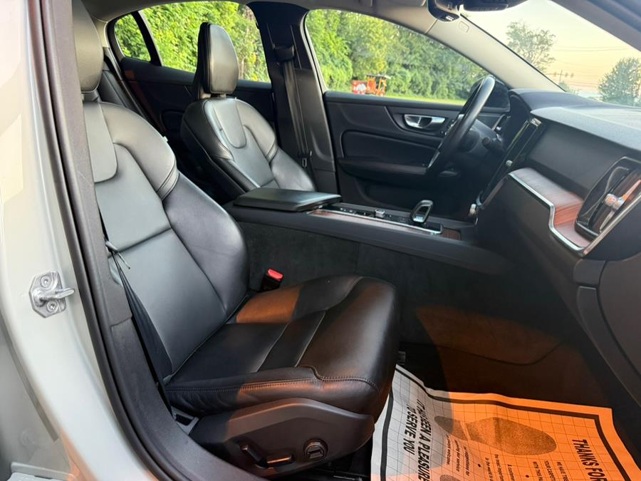 2022 Volvo S60 B5 FWD Momentum, available for sale in Philadelphia, Pennsylvania | Eugen's Auto Sales & Repairs. Philadelphia, Pennsylvania 2022 Volvo S60 B5 FWD Momentum, available for sale in Philadelphia, Pennsylvania | Eugen's Auto Sales & Repairs. Philadelphia, Pennsylvania