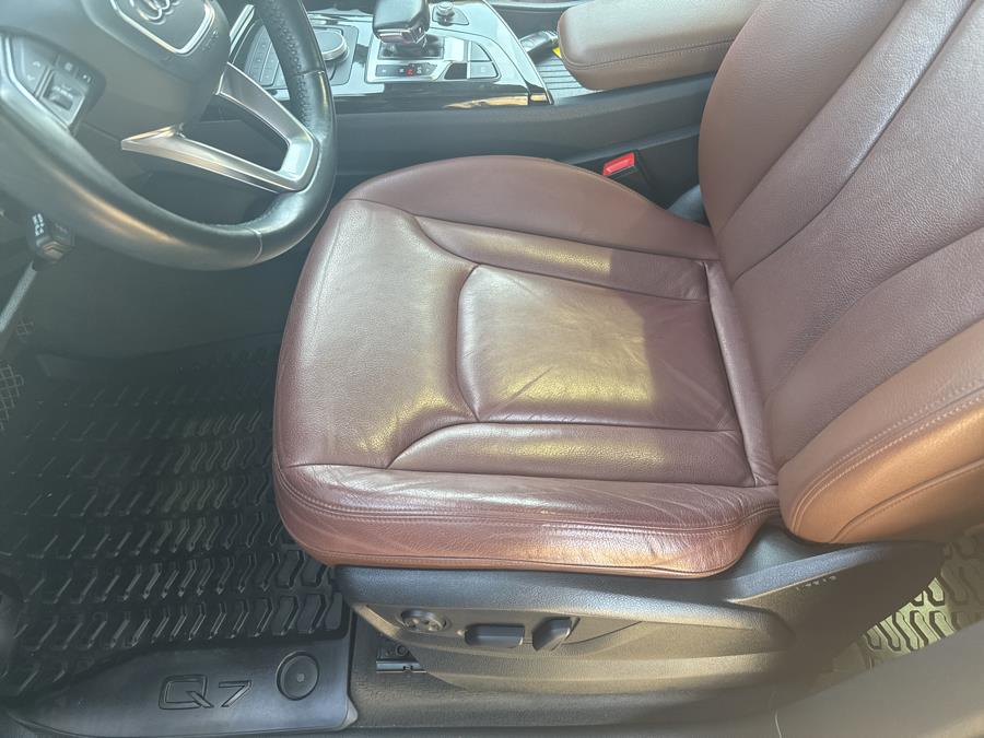 2017 Audi Q7 2.0 TFSI Premium, available for sale in Little Ferry, New Jersey | Victoria Preowned Autos Inc. Little Ferry, New Jersey 2017 Audi Q7 2.0 TFSI Premium, available for sale in Little Ferry, New Jersey | Victoria Preowned Autos Inc. Little Ferry, New Jersey