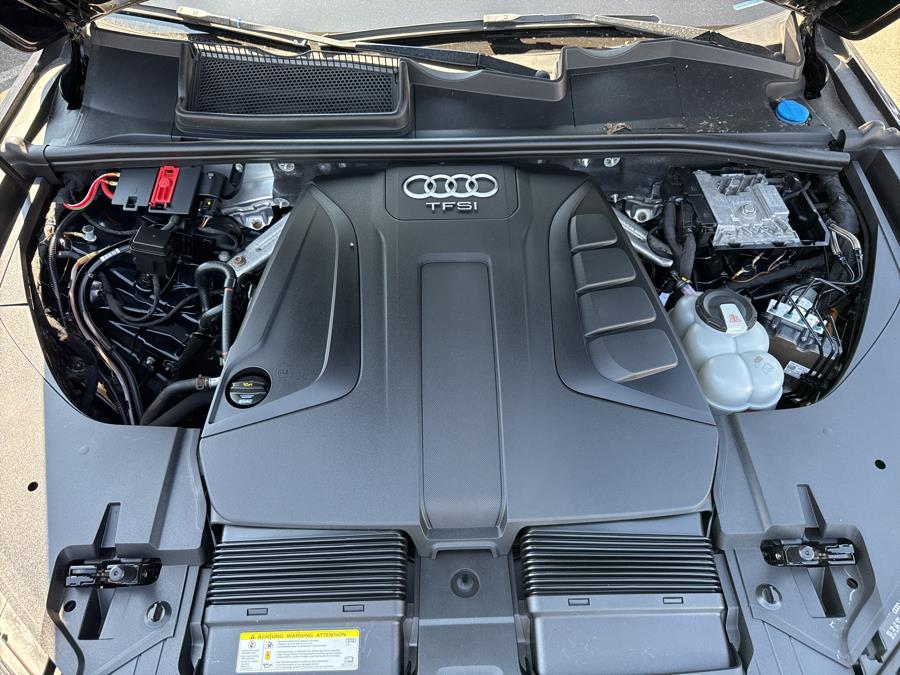 2017 Audi Q7 2.0 TFSI Premium, available for sale in Little Ferry, New Jersey | Victoria Preowned Autos Inc. Little Ferry, New Jersey 2017 Audi Q7 2.0 TFSI Premium, available for sale in Little Ferry, New Jersey | Victoria Preowned Autos Inc. Little Ferry, New Jersey