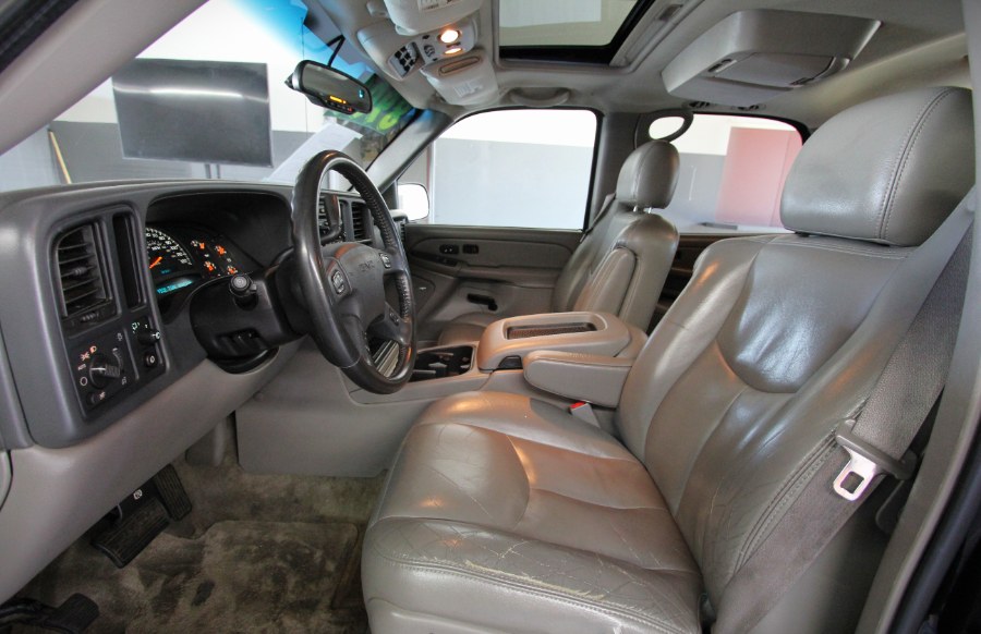 2005 GMC Yukon 4dr 1500 SLT, available for sale in Garden Grove, California | U Save Auto Auction. Garden Grove, California 2005 GMC Yukon 4dr 1500 SLT, available for sale in Garden Grove, California | U Save Auto Auction. Garden Grove, California