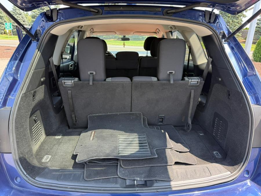 2019 Nissan Pathfinder 4x4 S, available for sale in East Windsor, Connecticut | A1 Auto Sale LLC. East Windsor, Connecticut 2019 Nissan Pathfinder 4x4 S, available for sale in East Windsor, Connecticut | A1 Auto Sale LLC. East Windsor, Connecticut