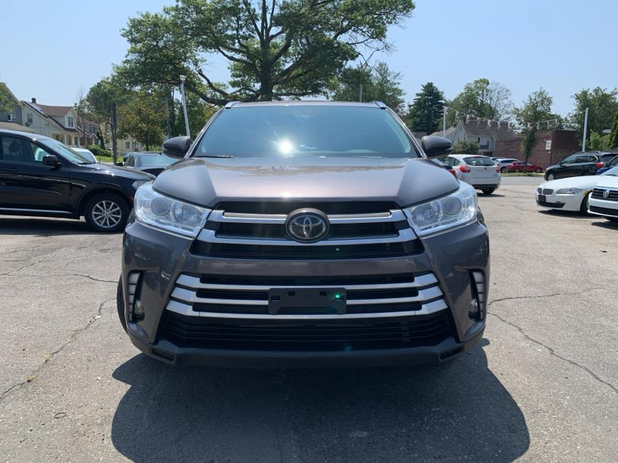 2018 Toyota Highlander XLE V6 AWD (Natl), available for sale in Springfield, Massachusetts | Absolute Motors Inc. Springfield, Massachusetts 2018 Toyota Highlander XLE V6 AWD (Natl), available for sale in Springfield, Massachusetts | Absolute Motors Inc. Springfield, Massachusetts