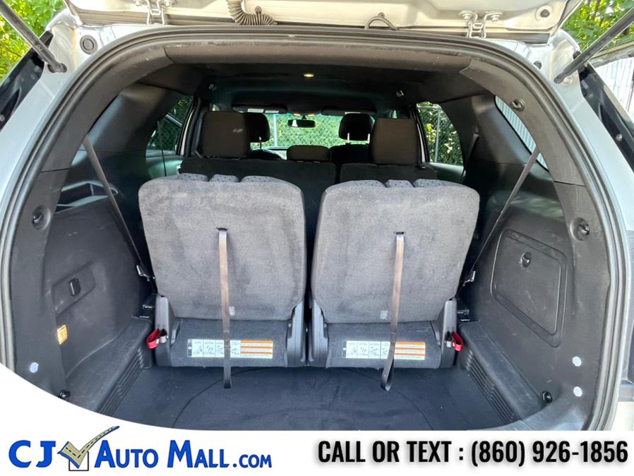 2015 Ford Explorer 4WD 4dr XLT, available for sale in Bristol, Connecticut | CJ Auto Mall. Bristol, Connecticut 2015 Ford Explorer 4WD 4dr XLT, available for sale in Bristol, Connecticut | CJ Auto Mall. Bristol, Connecticut