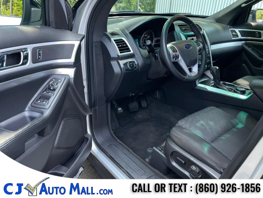 2015 Ford Explorer 4WD 4dr XLT, available for sale in Bristol, Connecticut | CJ Auto Mall. Bristol, Connecticut 2015 Ford Explorer 4WD 4dr XLT, available for sale in Bristol, Connecticut | CJ Auto Mall. Bristol, Connecticut