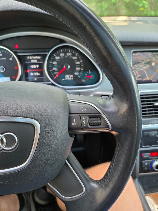 2015 Audi Q7 quattro 4dr 3.0L TDI Premium Plus, available for sale in Bristol, Connecticut | Dealmax Motors LLC. Bristol, Connecticut 2015 Audi Q7 quattro 4dr 3.0L TDI Premium Plus, available for sale in Bristol, Connecticut | Dealmax Motors LLC. Bristol, Connecticut
