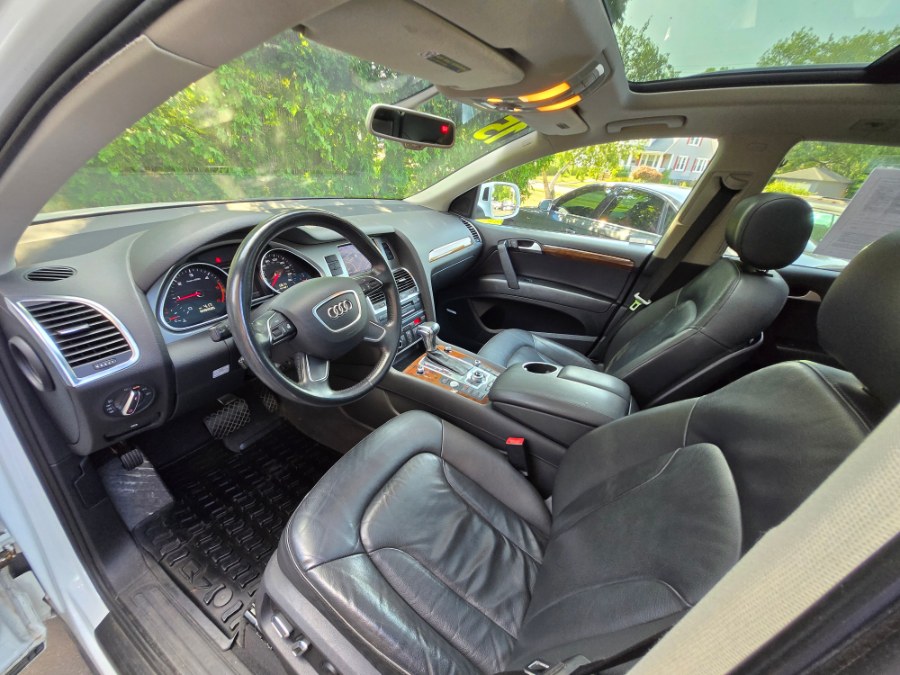 2015 Audi Q7 quattro 4dr 3.0L TDI Premium Plus, available for sale in Bristol, Connecticut | Dealmax Motors LLC. Bristol, Connecticut 2015 Audi Q7 quattro 4dr 3.0L TDI Premium Plus, available for sale in Bristol, Connecticut | Dealmax Motors LLC. Bristol, Connecticut