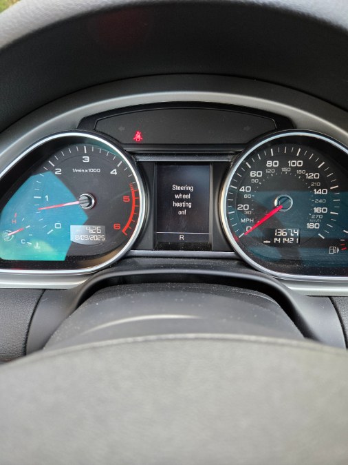 2015 Audi Q7 quattro 4dr 3.0L TDI Premium Plus, available for sale in Bristol, Connecticut | Dealmax Motors LLC. Bristol, Connecticut 2015 Audi Q7 quattro 4dr 3.0L TDI Premium Plus, available for sale in Bristol, Connecticut | Dealmax Motors LLC. Bristol, Connecticut