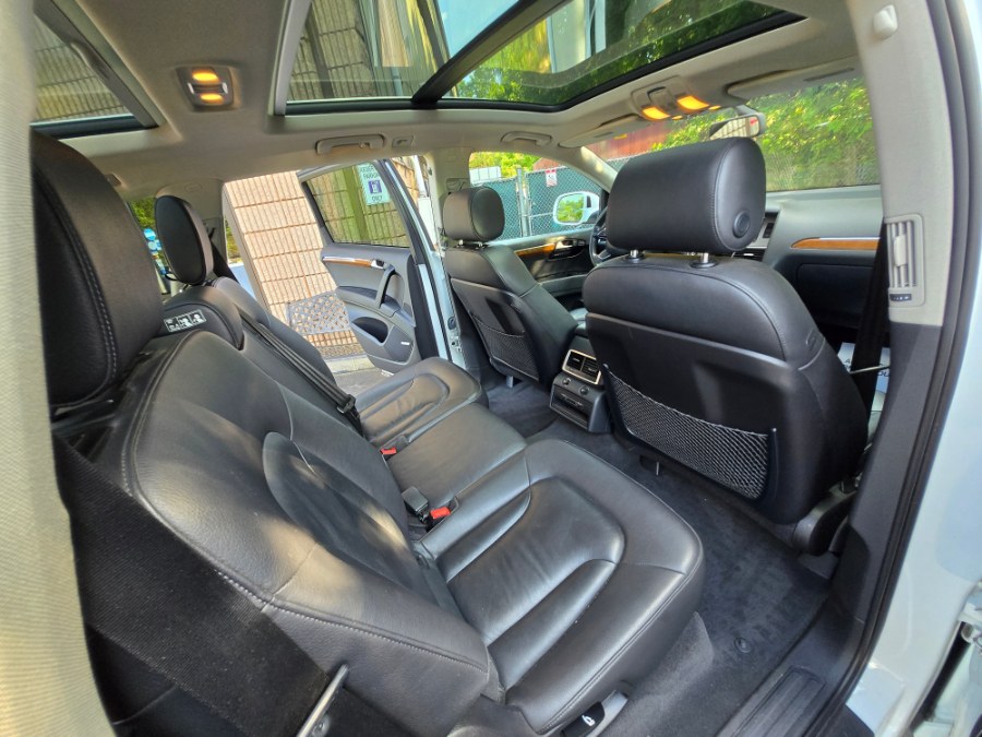 2015 Audi Q7 quattro 4dr 3.0L TDI Premium Plus, available for sale in Bristol, Connecticut | Dealmax Motors LLC. Bristol, Connecticut 2015 Audi Q7 quattro 4dr 3.0L TDI Premium Plus, available for sale in Bristol, Connecticut | Dealmax Motors LLC. Bristol, Connecticut