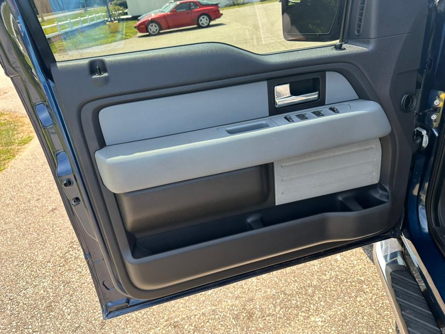 2013 Ford F-150 4WD SuperCab 145" XLT, available for sale in South Windsor, Connecticut | Mike And Tony Auto Sales, Inc. South Windsor, Connecticut 2013 Ford F-150 4WD SuperCab 145" XLT, available for sale in South Windsor, Connecticut | Mike And Tony Auto Sales, Inc. South Windsor, Connecticut