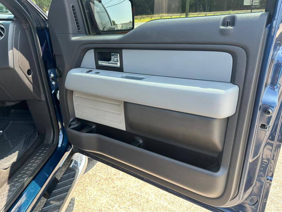 2013 Ford F-150 4WD SuperCab 145" XLT, available for sale in South Windsor, Connecticut | Mike And Tony Auto Sales, Inc. South Windsor, Connecticut 2013 Ford F-150 4WD SuperCab 145" XLT, available for sale in South Windsor, Connecticut | Mike And Tony Auto Sales, Inc. South Windsor, Connecticut