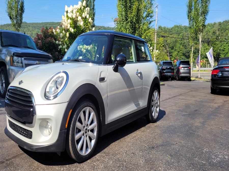 2016 MINI Cooper Hardtop 2dr HB, available for sale in Canton, Connecticut | Lava Motors. Canton, Connecticut 2016 MINI Cooper Hardtop 2dr HB, available for sale in Canton, Connecticut | Lava Motors. Canton, Connecticut