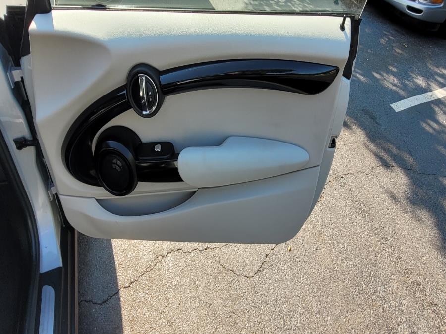 2016 MINI Cooper Hardtop 2dr HB, available for sale in Canton, Connecticut | Lava Motors. Canton, Connecticut 2016 MINI Cooper Hardtop 2dr HB, available for sale in Canton, Connecticut | Lava Motors. Canton, Connecticut