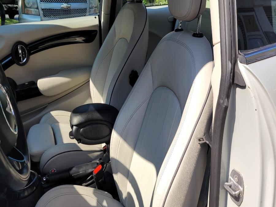 2016 MINI Cooper Hardtop 2dr HB, available for sale in Canton, Connecticut | Lava Motors. Canton, Connecticut 2016 MINI Cooper Hardtop 2dr HB, available for sale in Canton, Connecticut | Lava Motors. Canton, Connecticut