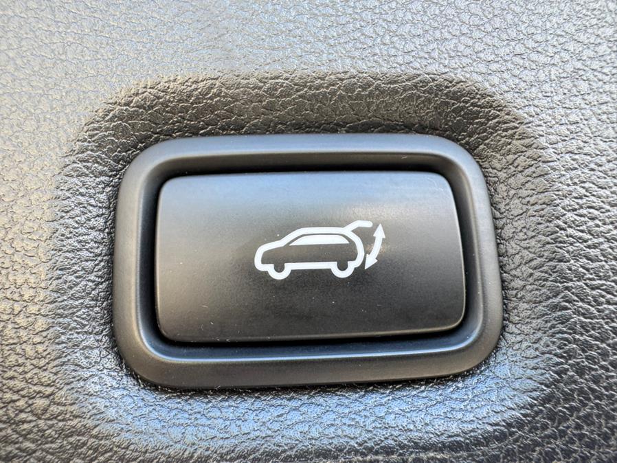 2021 Hyundai Santa Fe SEL AWD, available for sale in Newark , New Jersey | Champion Used Auto Sales 2. Newark , New Jersey 2021 Hyundai Santa Fe SEL AWD, available for sale in Newark , New Jersey | Champion Used Auto Sales 2. Newark , New Jersey