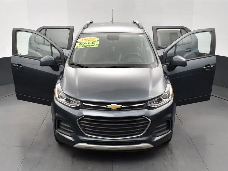 2022 Chevrolet Trax LT Sport Utility 4D, available for sale in Irvington, New Jersey | NJ Used Cars Center. Irvington, New Jersey 2022 Chevrolet Trax LT Sport Utility 4D, available for sale in Irvington, New Jersey | NJ Used Cars Center. Irvington, New Jersey