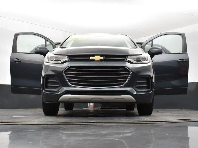 2022 Chevrolet Trax LT Sport Utility 4D, available for sale in Irvington, New Jersey | NJ Used Cars Center. Irvington, New Jersey 2022 Chevrolet Trax LT Sport Utility 4D, available for sale in Irvington, New Jersey | NJ Used Cars Center. Irvington, New Jersey