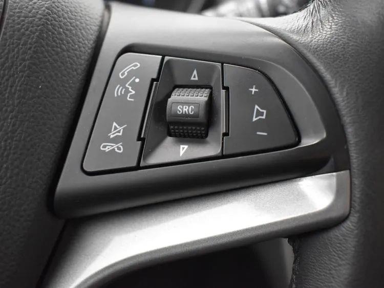 2022 Chevrolet Trax LT Sport Utility 4D, available for sale in Irvington, New Jersey | NJ Used Cars Center. Irvington, New Jersey 2022 Chevrolet Trax LT Sport Utility 4D, available for sale in Irvington, New Jersey | NJ Used Cars Center. Irvington, New Jersey