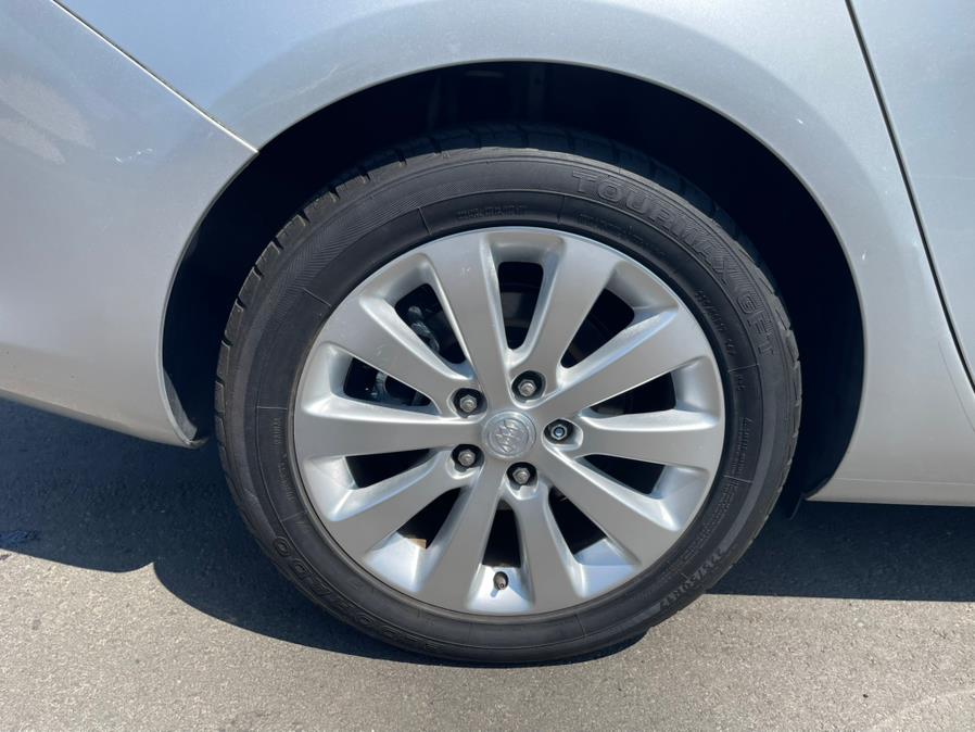 2015 Buick Verano 4dr Sdn w/1SD, available for sale in North Branford, Connecticut | CarHavn. North Branford, Connecticut 2015 Buick Verano 4dr Sdn w/1SD, available for sale in North Branford, Connecticut | CarHavn. North Branford, Connecticut