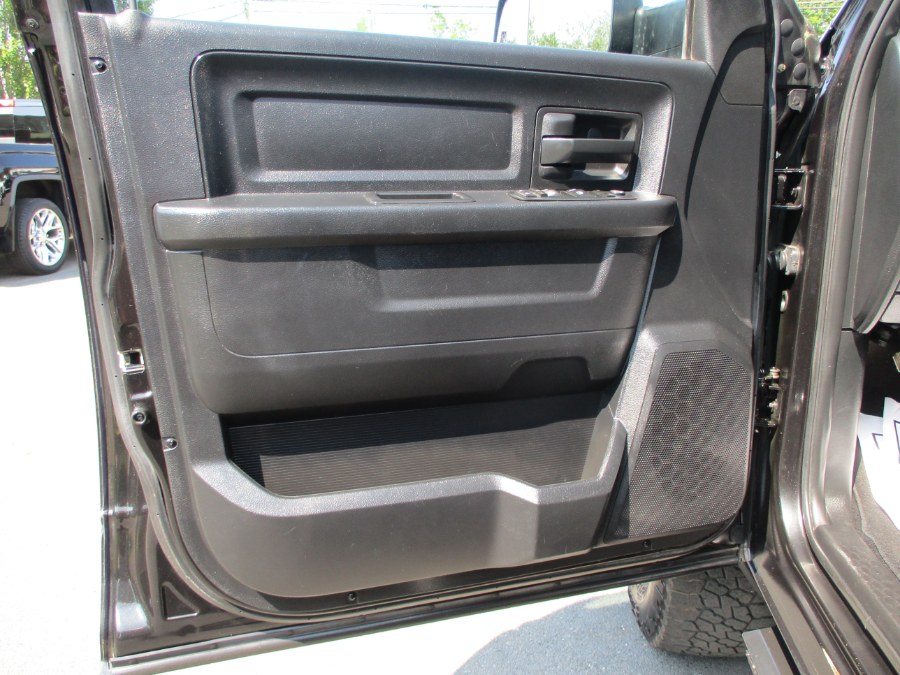 2015 Ram 2500 4WD Crew Cab 149" Tradesman, available for sale in Suffield, Connecticut | Suffield Auto LLC. Suffield, Connecticut 2015 Ram 2500 4WD Crew Cab 149" Tradesman, available for sale in Suffield, Connecticut | Suffield Auto LLC. Suffield, Connecticut
